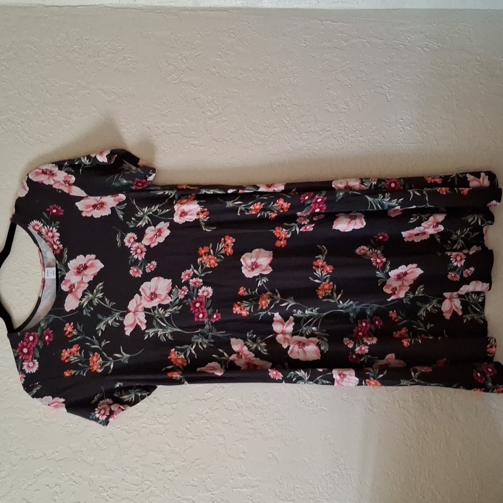 Old Navy Floral Dress Size M